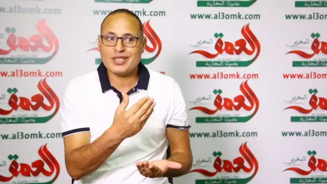 أحمد بوز، أستاد القانون الدستوري والعلوم السياسية بجامعة محمد الخامس