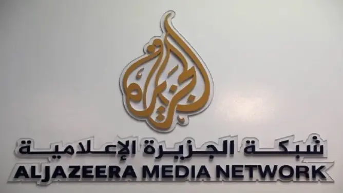 تغيير قيادة الجزيرة.. دبلوماسي قطري سابق يتولى إدارة الشبكة خلفا للجزائري سواق