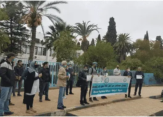 رفاق منيب يحتجون أمام إدارة النقل الحضري بفاس.. وإدارة الشركة توضح