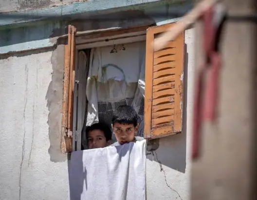 فرض الحجر الصحي لتفادي انتشار كورونا