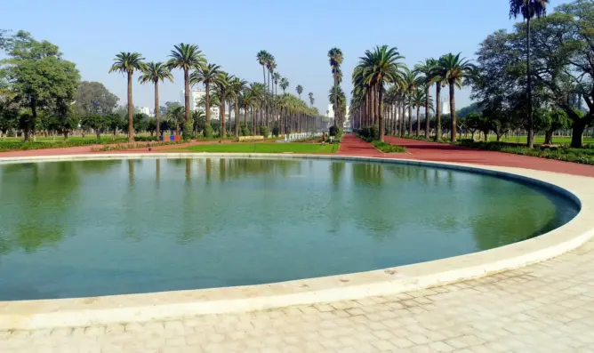 حديقة الجامعة العربية بالبيضاء