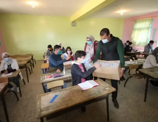 حملات تحسيسية بكورونا تستهدف 40 مؤسسة تعليمية بخنيفرة