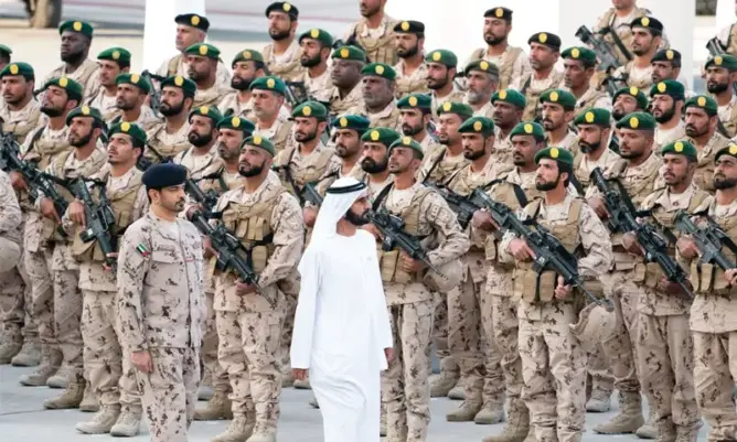 وفد عسكري إماراتي رفيع يزور المغرب ويلتقي مسؤولين عسكريين مغاربة