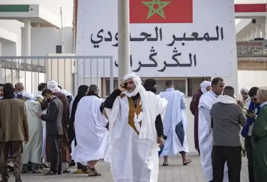 تجمع قبائل مغربية بالكركرات