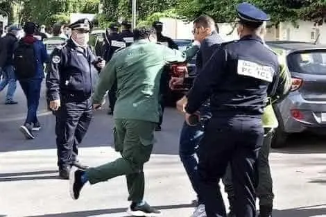 صورة لرجل سلطة “يصفع” ممرضا خلال احتجاج بالرباط تثير جدلا واسعا (صور)