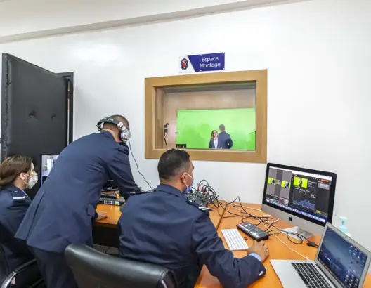 استديو تعليمي