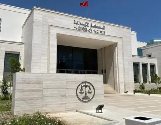 “حكم وقضية” .. وفاة طفل بعد قلع ضرسه من طرف “صانع أسنان” بتطوان