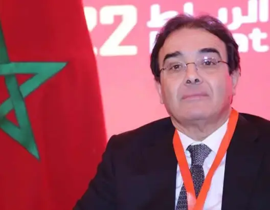 وزير سابق