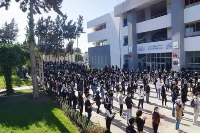 تقرير رسمي: انخراط الجماعات الترابية في تدبير المؤسسات التعليمية ضرورة حتمية