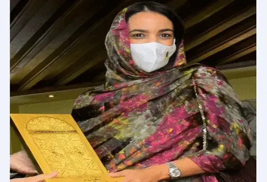 “بوابة فاس” تتوج امباركة بوعيدة بلقب شخصية السنة