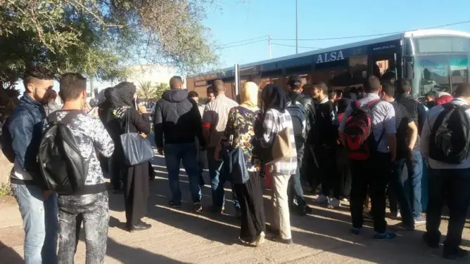 طلبة أولاد تايمة.. بين مطرقة نُذرة النقل الجامعي وسندان صمت المسؤولين