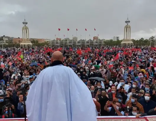 مهرجان خطابي حاشد لحزب الاستقلال بالعيون تأييدا لقرار أمريكا الاعتراف بمغربية الصحراء (صور)