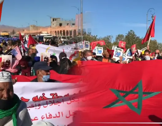 مسيرة حاشدة بقلعة مكونة احتفالا بالاعتراف الأمريكي بمغربية الصحراء (فيديو)