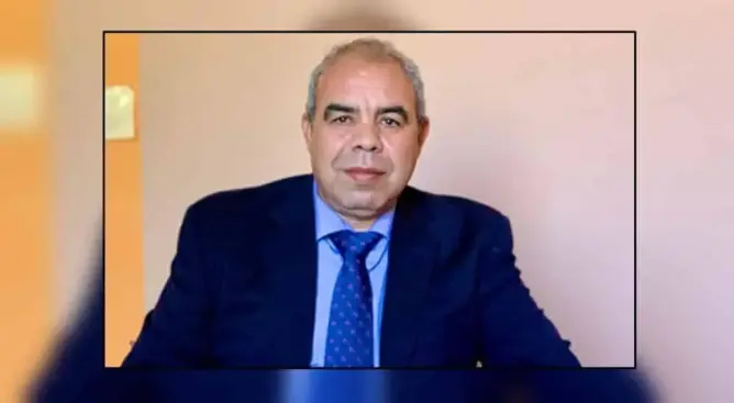 محامي وخبير قانوني