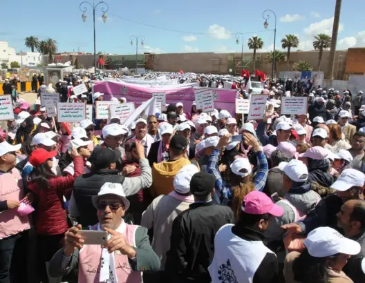 فاتح ماي.. نقابة ميارة تدعو لطي ملف الأساتذة الموقوفين وتسريع تفعيل رفع الأجور