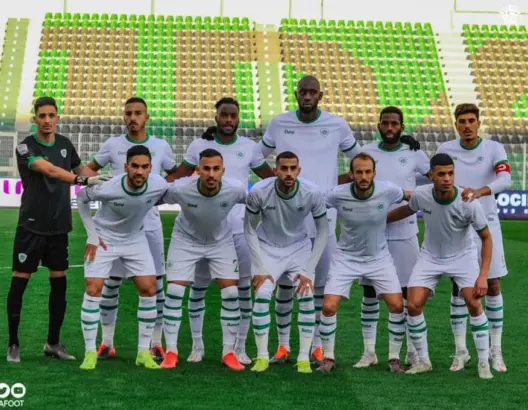 مولودية وجدة يؤهل خمس لاعبين
