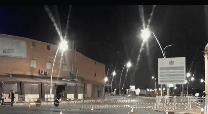بسبب التشققات.. سلطات أيت ملول تغلق قنطرة تربط شمال المغرب بجنوبه