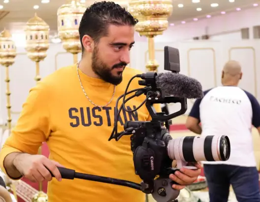 اشتغل مع الدوزي لسنوات.. المخرج الشاب أعنطري ينهي تصوير فيلمه الجديد “أشنو ذنبي”