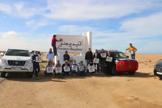 قافلة النقل السياحي تصل بوجدور
