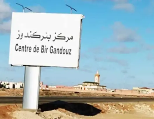 ولد الرشيد يلتمس من العثماني إحداث مطار ببئر كندوز قرب الكركرات