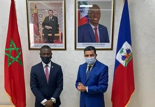 وفد برلماني يقوده مبدع يؤكد على مغربية الصحراء أمام أربعة قناصلة بالداخلة (صور)