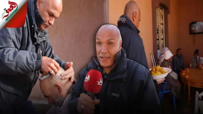 مصطفى.. “ڤيدور” تيزنيت رفيق المشردين وعاشق الخير والإحسان (فيديو)
