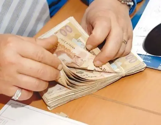 القروض البنكية الجارية بالمغرب تلامس 1 ترليون درهم خلال 5 أشهر من 2022
