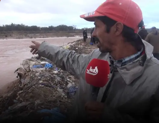 السيول تحاصر رعاة بواد سوس.. وسلطات إنزكان تستعين بمروحية الجيش لإنقاذهم (فيديو)