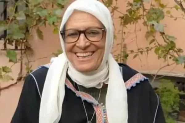زهور المعمري