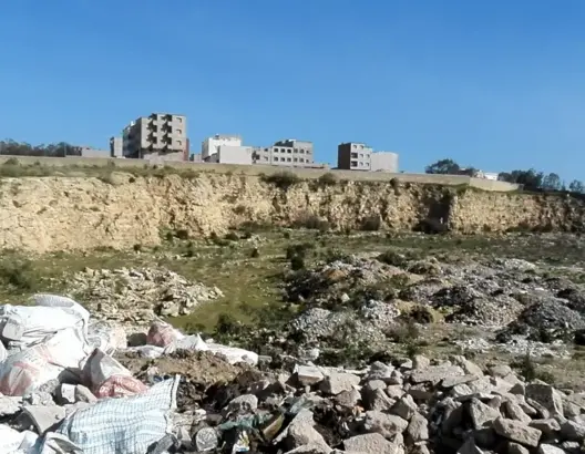 مقلع مهجور بآسفي