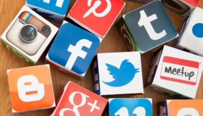 مواقع التواصل الاجتماعي