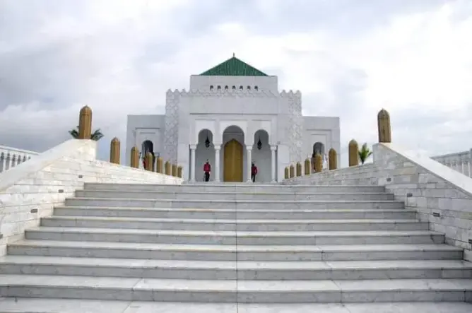 يرقد به عمر بونغو .. افتتاح ضريح بالغابون شبيه بضريح محمد الخامس بالرباط (صور)