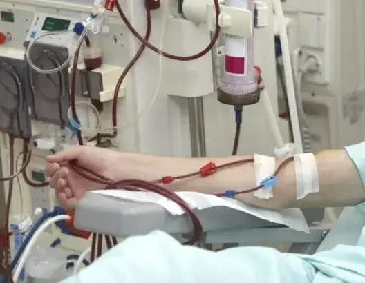 ابتدائية خنيفرة توزع 20 سنة حبسا على المتهمين في ملف الدياليز