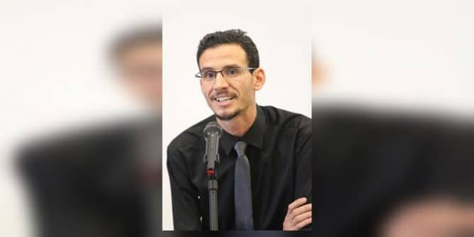 الباحث المغربي عبد المجيد اهرى يتوج بالجائزة العربية للبحث المسرحي