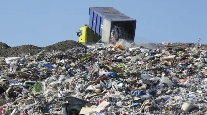 أزبال الجزائر