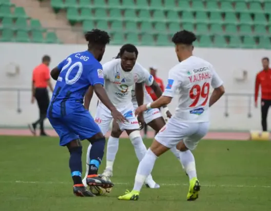 حسنية أكادير يتأهل للدور المقبل من كأس العرش على حساب بن جرير