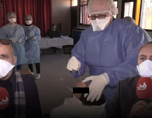 الصحة والتعليم تطلقان أكبر حملة وطنية للكشف عن كورونا في صفوف التلاميذ.. والنموذج من إنزكان (فيديو)