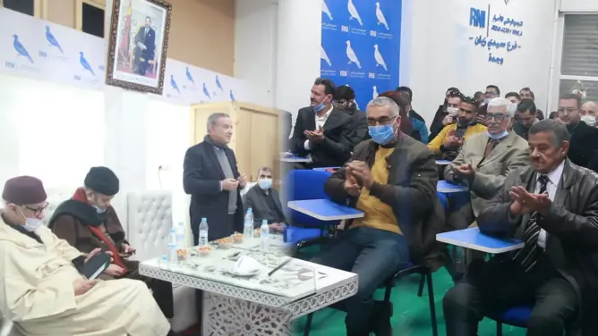 أوجار يفتتح مقرا جديدا لحزب التجمع الوطني للأحرار بوجدة (صور)