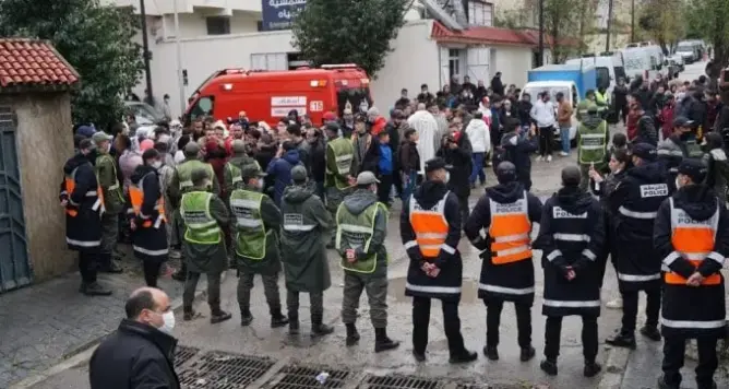 الأمن يطوق موقع ورشة النسيج غير القانونية بفيلا بمدينة طنجة المغربية
