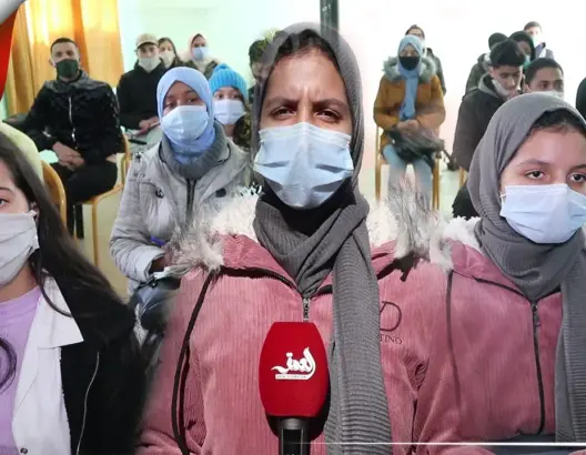 في ندوة علمية بمكناس.. تلاميذ ثانوية “الزيتون” يناقشون انسحاب بريطانيا من الاتحاد الأوروبي (فيديو)