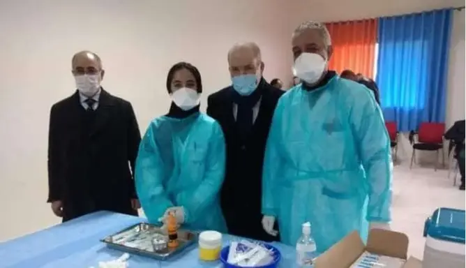 جامعة مكناس تنهي تلقيح موظفيها