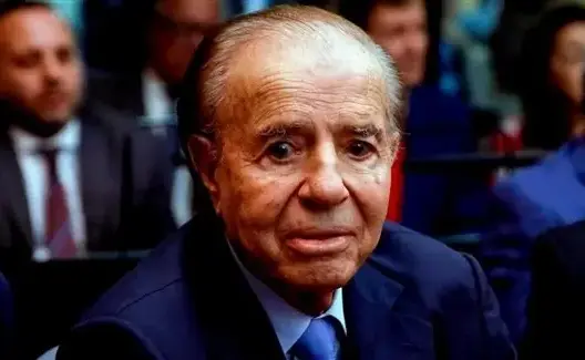 وفاة الرئيس الأرجنتيني الأسبق كارلوس منعم