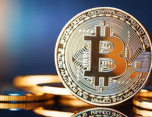بعد صعود “البيتكوين” .. هل يتجه المغرب للترخيص للعملات الرقمية؟