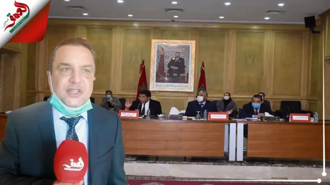 مجلس جهة الشرق يصادق على دعم تجديد أسطول سيارات الأجرة الصغيرة والكبيرة