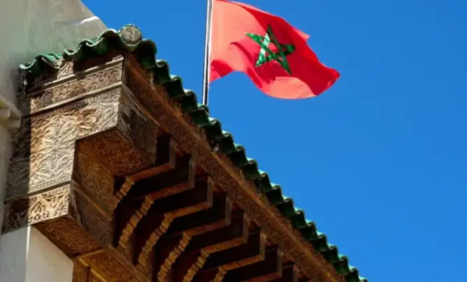 خبير يبرز الإصلاحات المالية التي أخرجت المغرب من “المنطقة الرمادية”