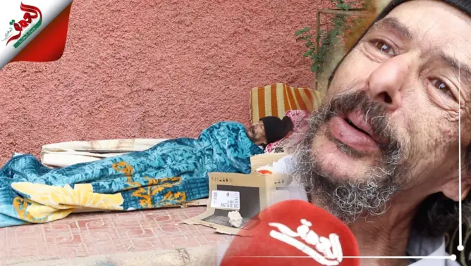 مسن يعاني التشرد بعد طرده من منزل كان يكتريه ويناشد المسؤولين إدخاله لدار العجزة (فيديو)