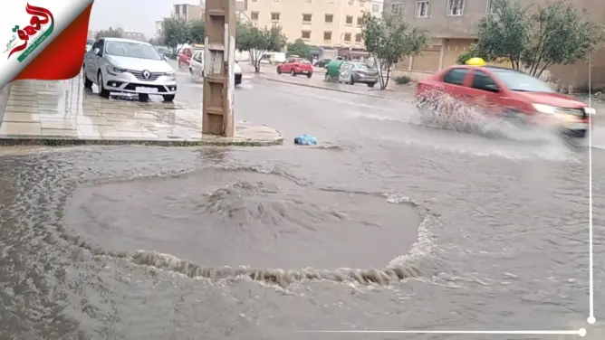 زخات مطرية تُغرق شوارع وجدة وتفضح بنيتها التحتية وتخوف من سيناريو تطوان