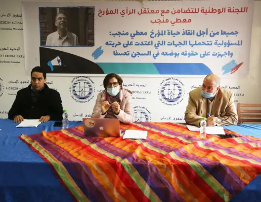 “لجنة التضامن”: حياة منجب في خطر ونطالب بلجنة مستقلة لمتابعة وضعه الصحي (فيديو)