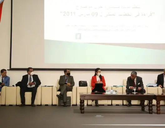 بمناسبة مرور عشر سنوات..كلية الحقوق أكدال تنظم ندوة لتقديم قراءة في الخطاب الملكي ل09 مارس 2011(فيديو)