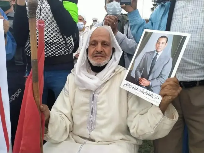 قرويون يستنجدون بالملك لإنقاذهم من “مافيا العقار” نواحي كلميم (صور)